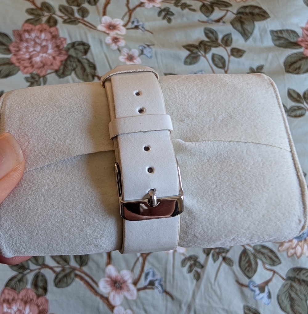 Hello Kitty Watch - Picture 5 of 6